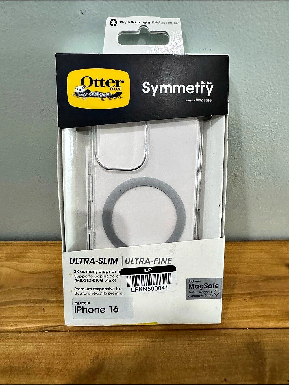 OtterBox Symmetry Series Clear & Gray iPhone 16 Case NWT